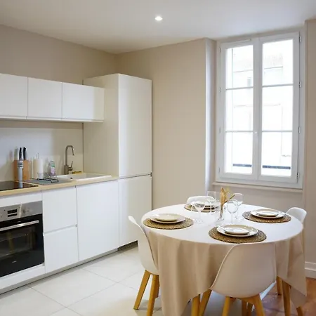 Lumineux 150 M De La Gare Apartment Bourg-en-Bresse